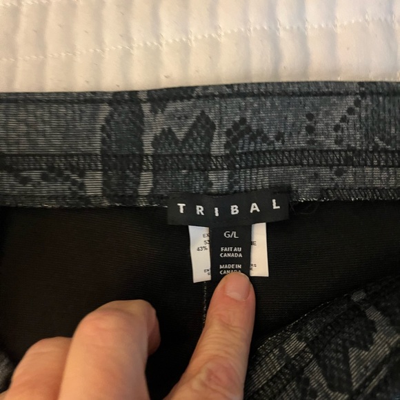 Tribal snakeskin skinny pull on pants - Picture 3 of 4